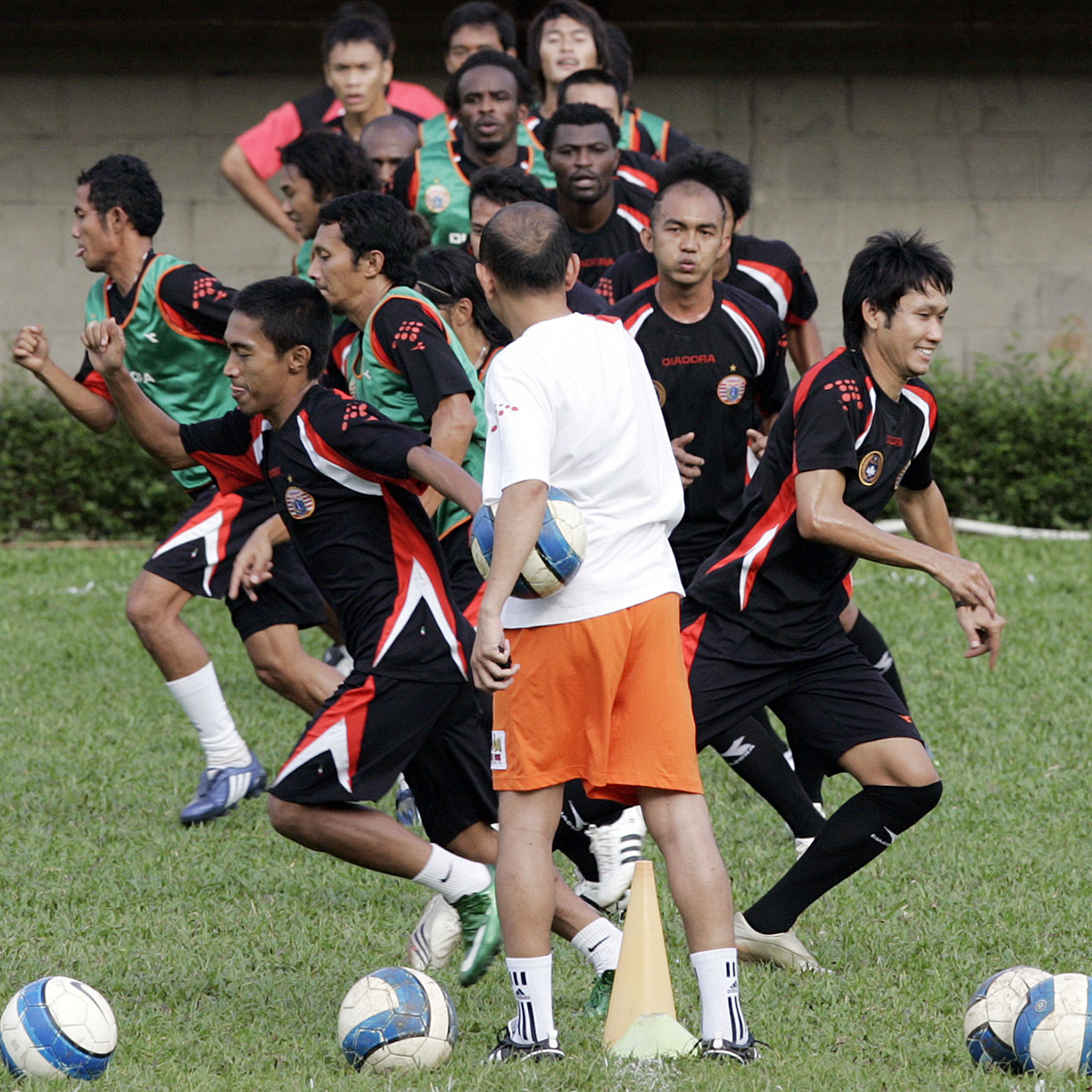 PeksiCahyo_SeribuKata02