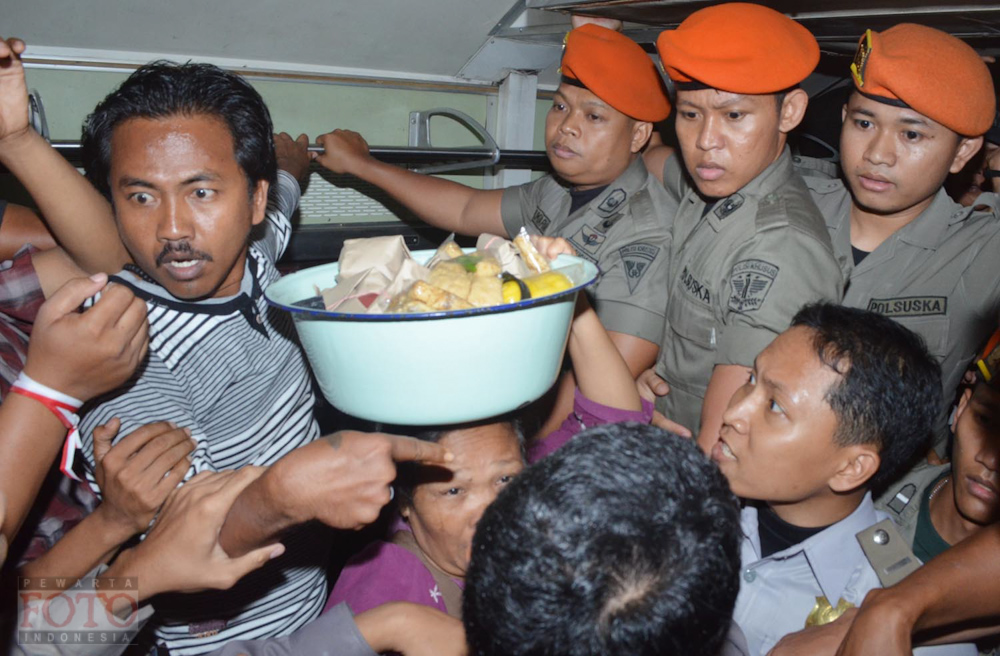 POLSUSKA HADANG ASONGAN